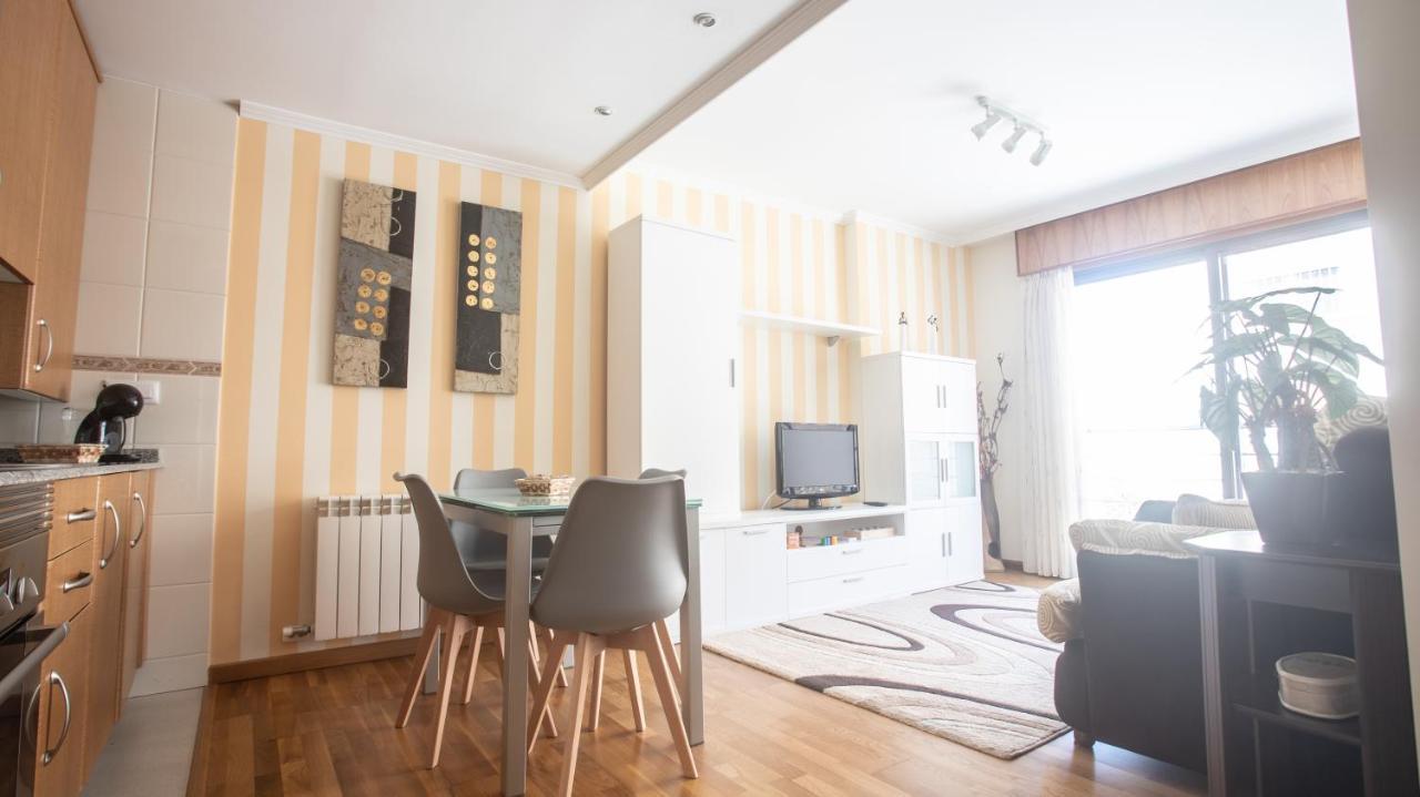 Apartamento En El Centro Con Plaza De Garaje A Guarda Bagian luar foto